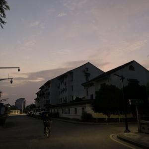 天天摸天天透天天添
